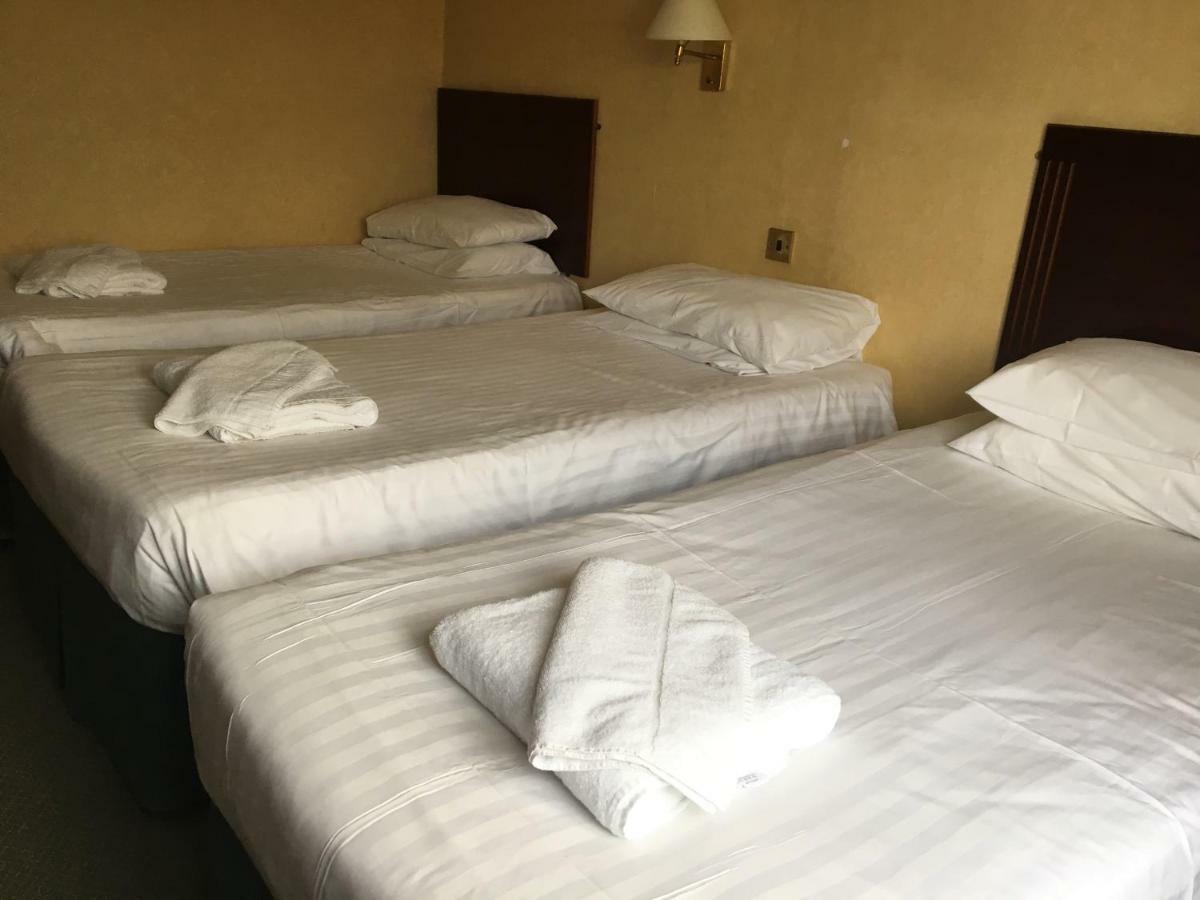 Cedar Tree Hotel Rugeley Luaran gambar